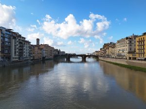 Vista Arno Ponte Vecchio Firenze