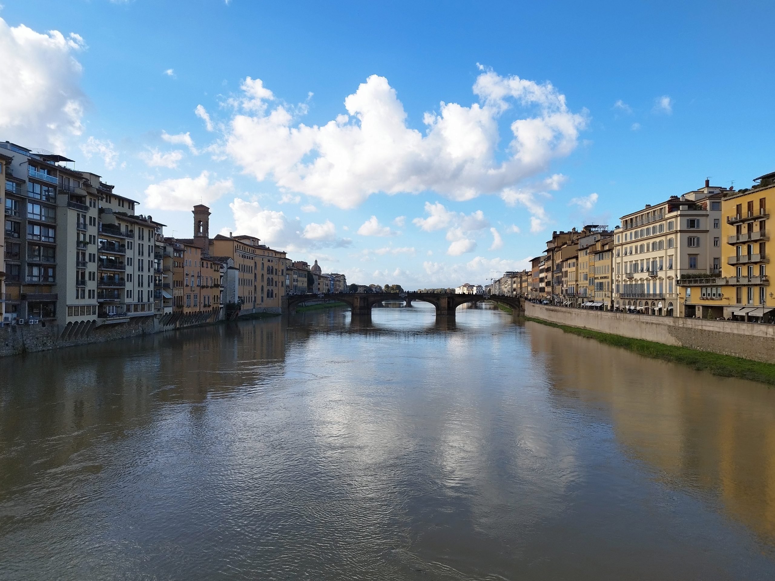 Vista Arno Ponte Vecchio Firenze